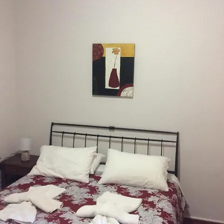 Gio Iii Apartment *